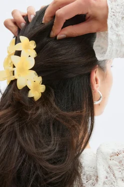 Gina Tricot 2-pack flower hair clips Gul Discount