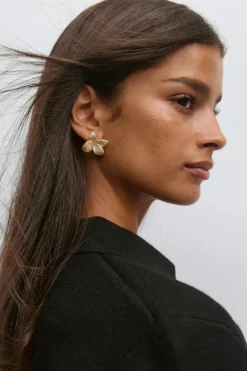 Gina Tricot Pave flower earrings Gull Hot