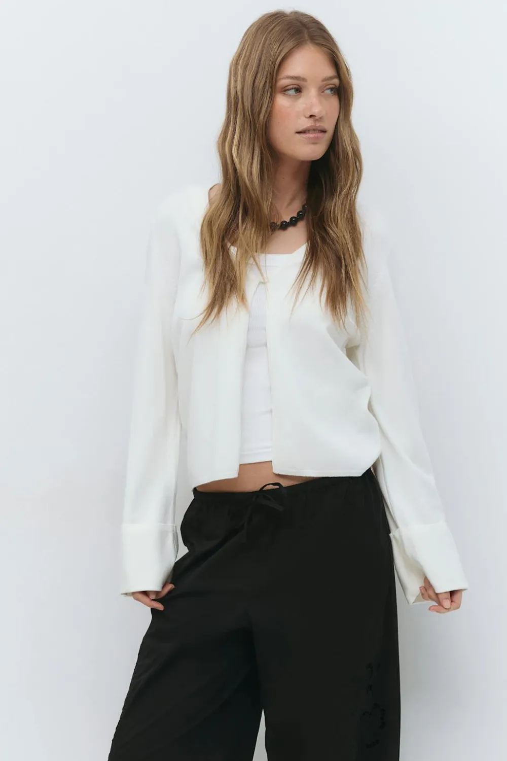 Gina Tricot Pearl necklace Svart