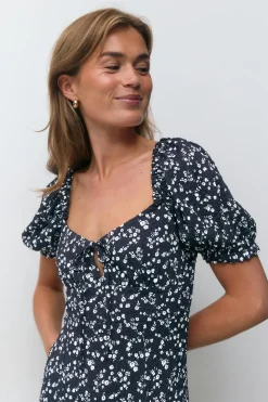Gina Tricot Puff eeve idi dre Blå Best