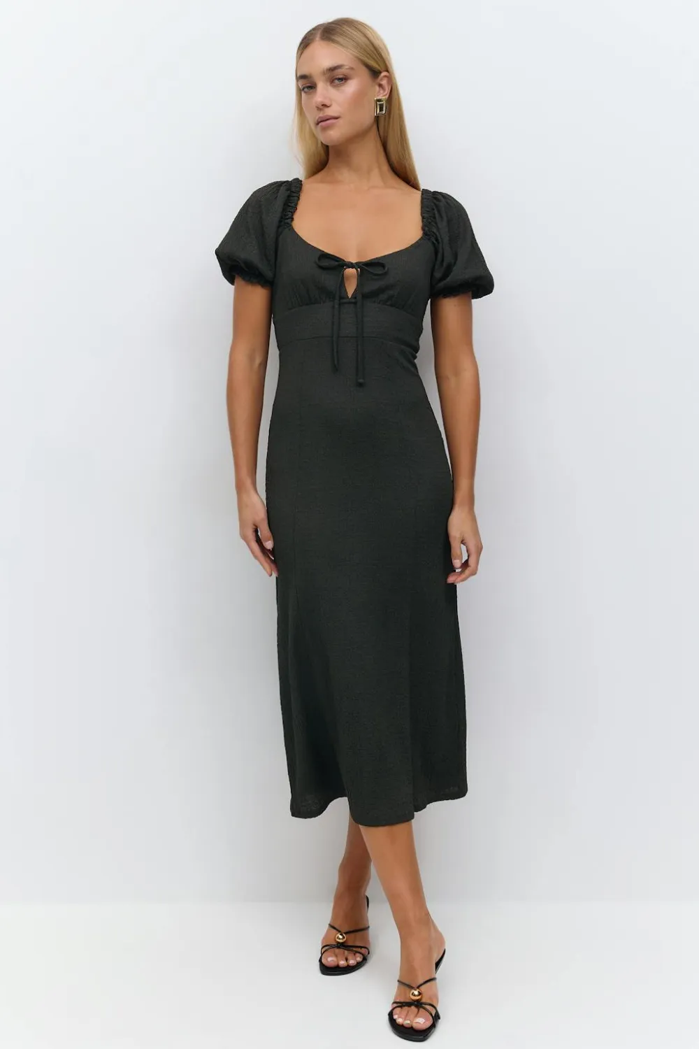 Gina Tricot Puff eeve idi dre Svart Clearance