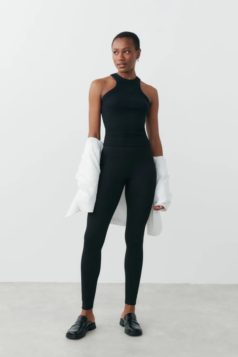 Gina Tricot Punto di roa egging Svart Outlet
