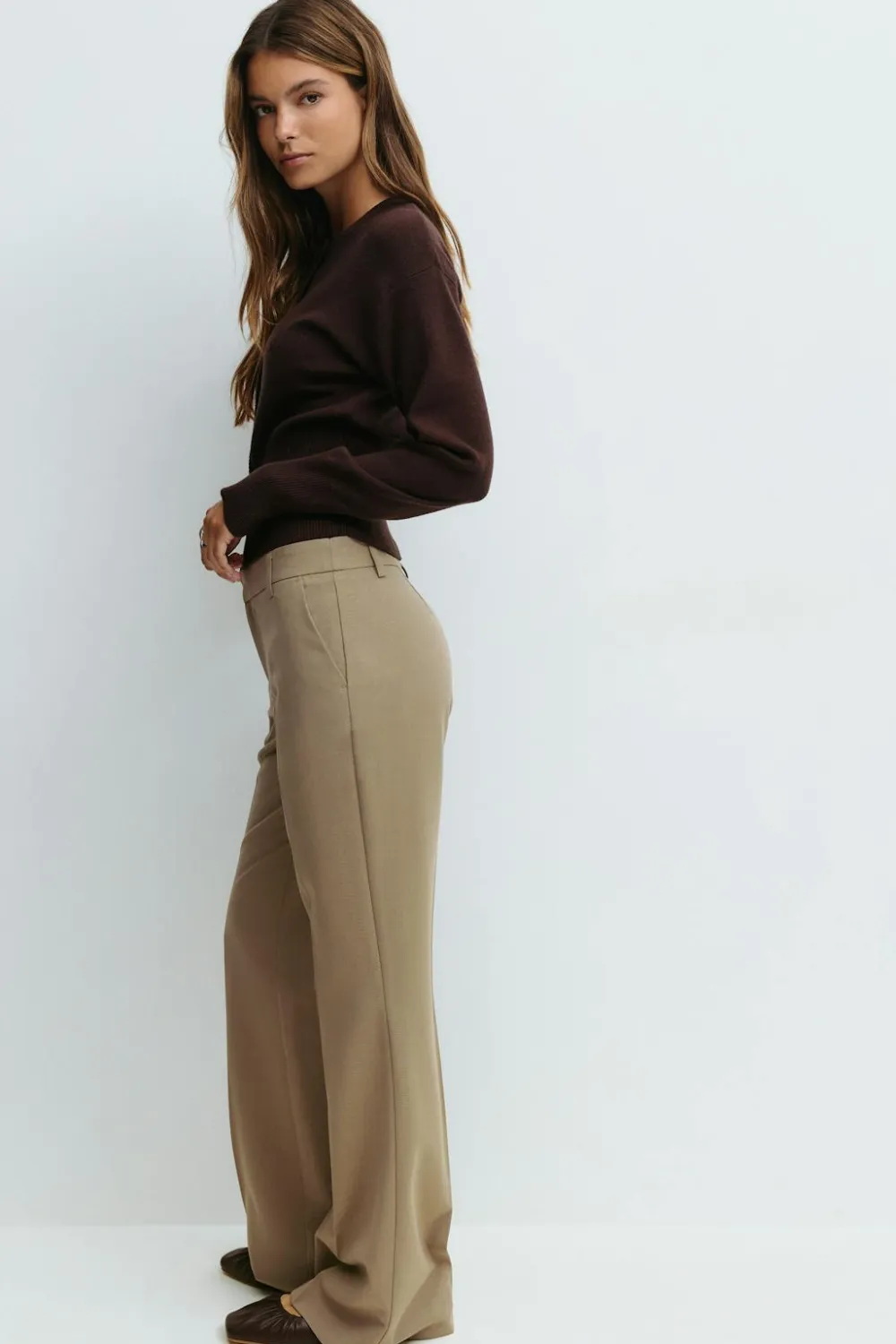 Gina Tricot Relaxed bootcut trousers Beige Outlet