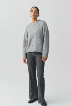 Gina Tricot Relaxed bootcut trousers Grå Outlet