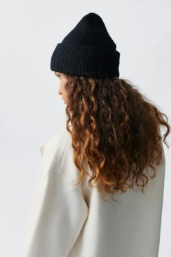 Gina Tricot Rib beanie Svart Hot
