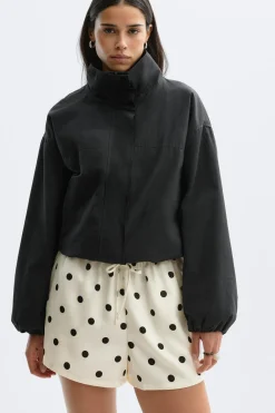 Gina Tricot atin drawtring hort Svart Sale