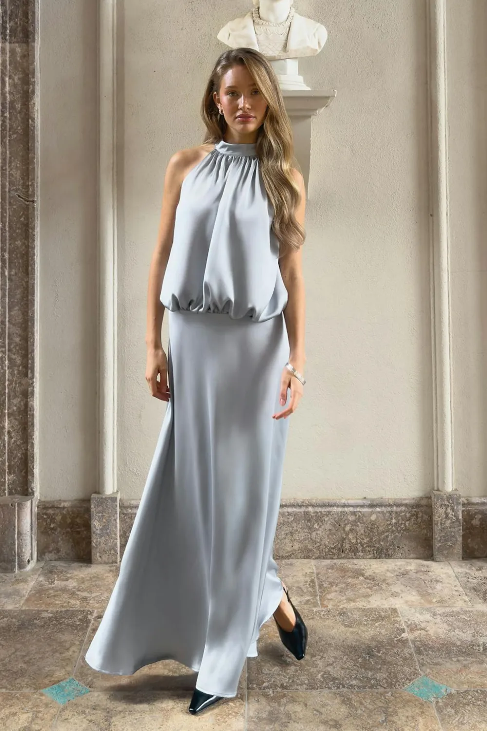 Gina Tricot Satin halterneck maxi dress Blå Outlet
