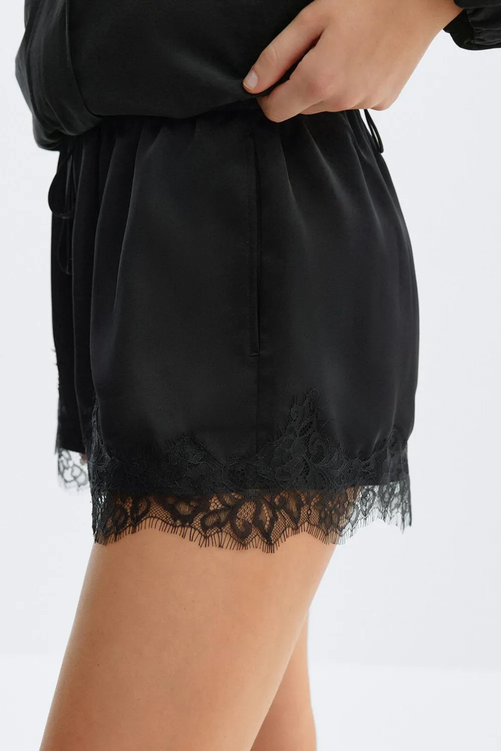 Gina Tricot atin ace hort Svart Clearance