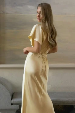 Gina Tricot Satin maxi dress Gul