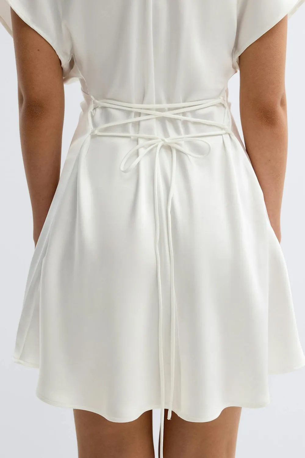 Gina Tricot Satin mini dress Hvit Clearance