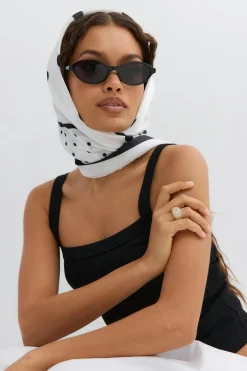 Gina Tricot Satin scarf Svart