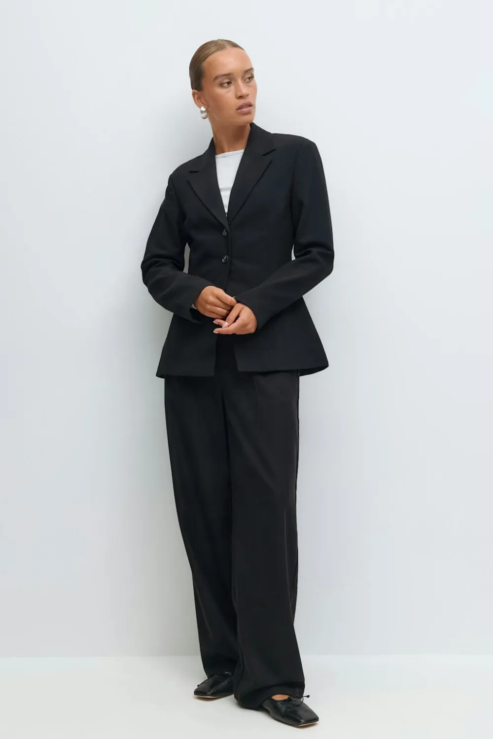 Gina Tricot Shaped blazer Svart Discount