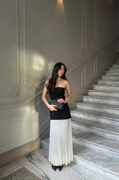 Gina Tricot Sleeveless dropped waist dress Svart New