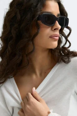 Gina Tricot Slim rectangular sunglasses Svart