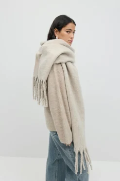 Gina Tricot Soft chunky scarf Beige Best