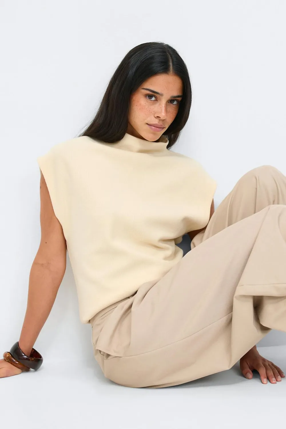 Gina Tricot oft funne neck top Gul Outlet