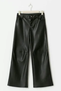 Gina Tricot Straight pu trousers Svart Outlet