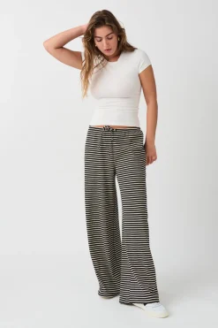 Gina Tricot triped oft trouer Hvit New