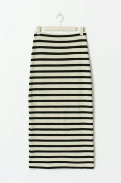 Gina Tricot tripe axi kirt Svart Outlet