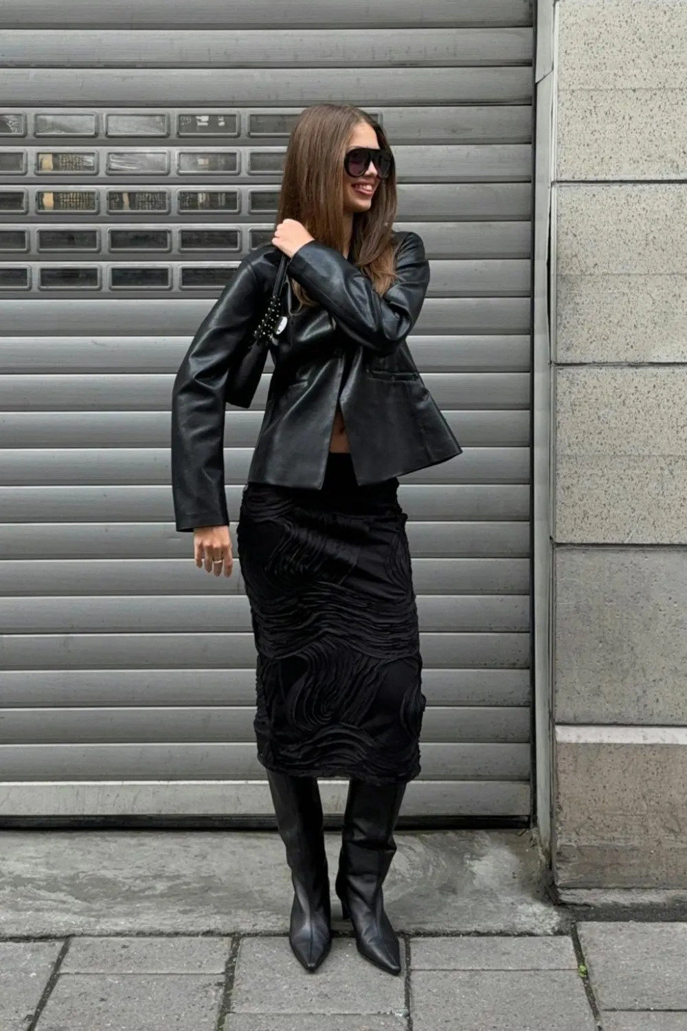 Gina Tricot tructured idi kirt Svart Discount