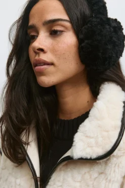 Gina Tricot Teddy ear muffs Svart New