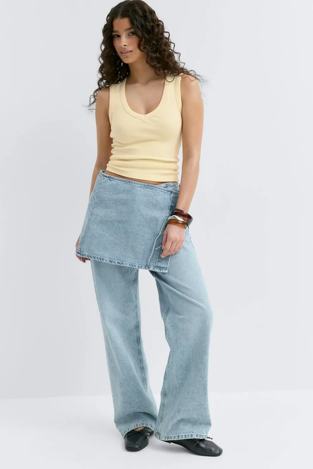 Gina Tricot Tight v-neck rib tank Gul
