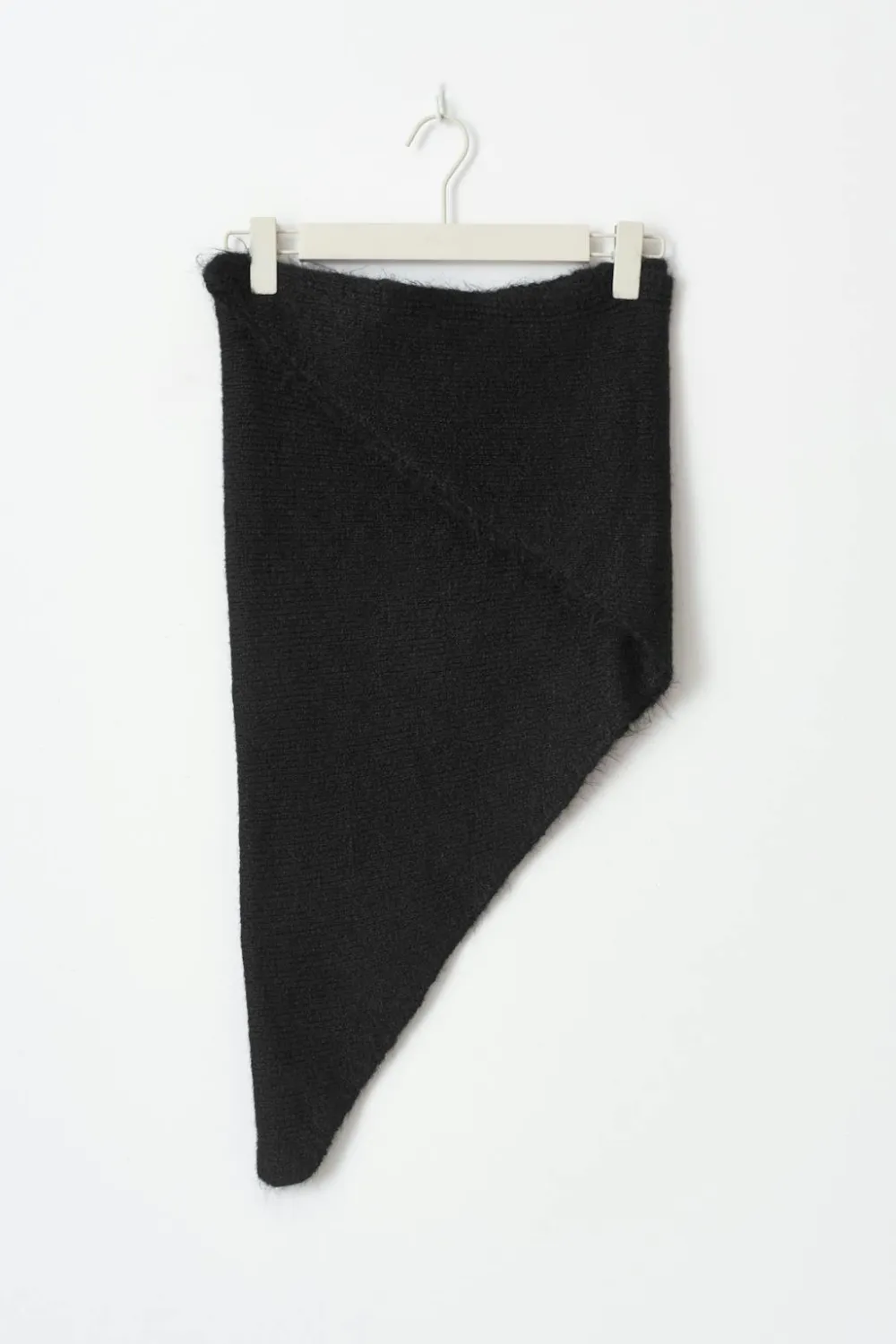 Gina Tricot Triangle scarf Svart Outlet