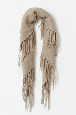 Gina Tricot Triangle scarf Beige Outlet
