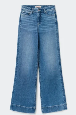 Gina Tricot Waist hug flare jeans Blå Sale