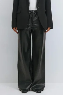 Gina Tricot Wide drawstring pu trousers Svart Hot