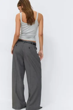 Gina Tricot Wide pleated trousers Grå Sale