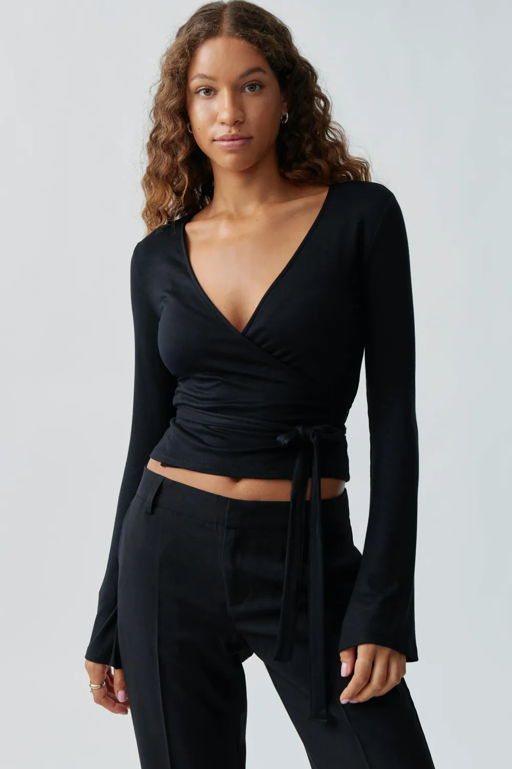 Gina Tricot Wrap top Svart Hot