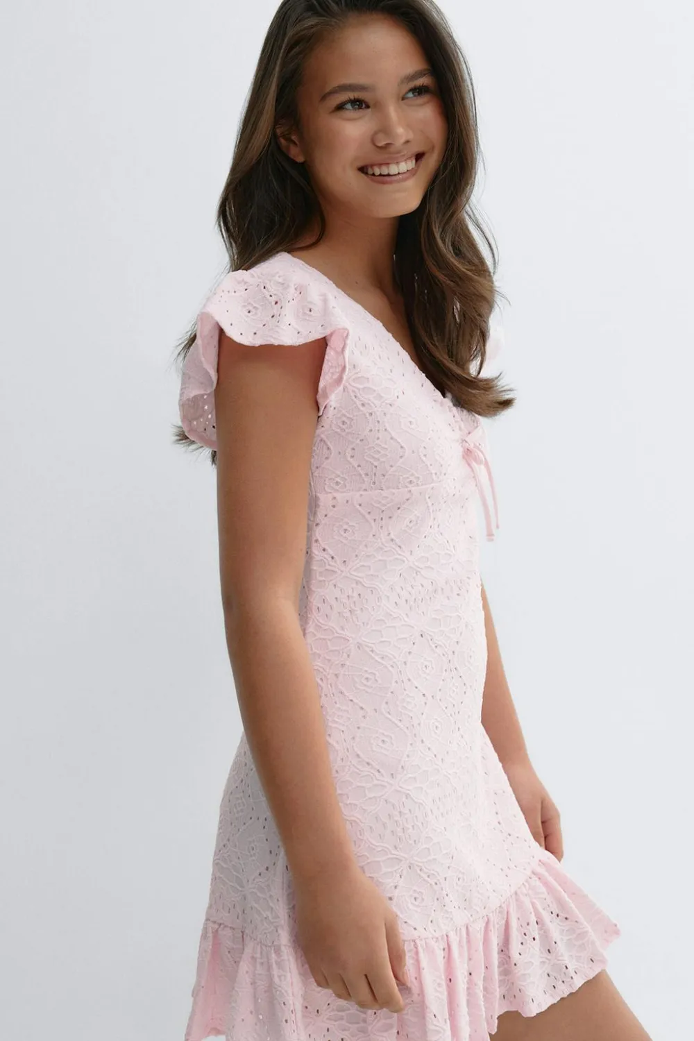 Gina Tricot Y broderie anglais dress Rosa Online