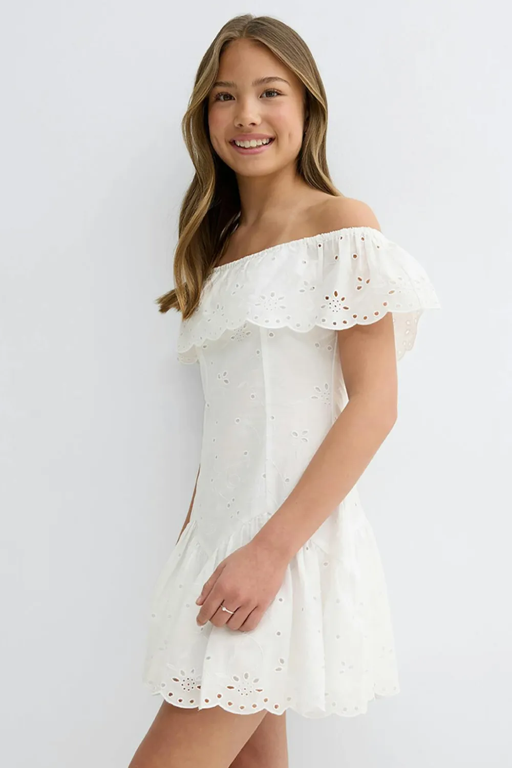 Gina Tricot Y broderie dress Hvit Hot