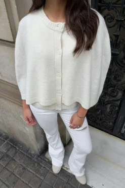 Gina Tricot Y knitted cape cardigan Hvit Clearance