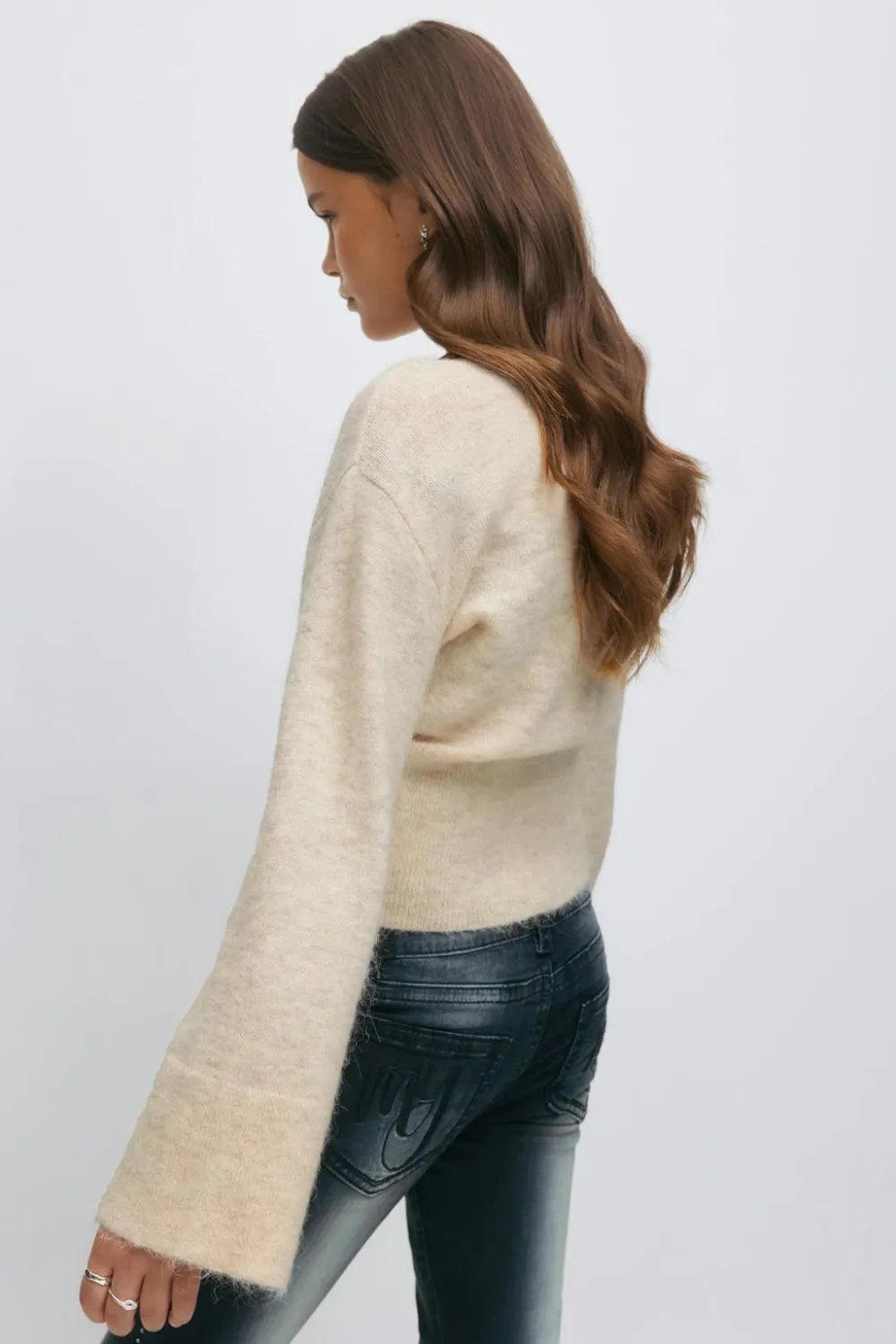 Gina Tricot Y shaped knitted sweater Beige Clearance